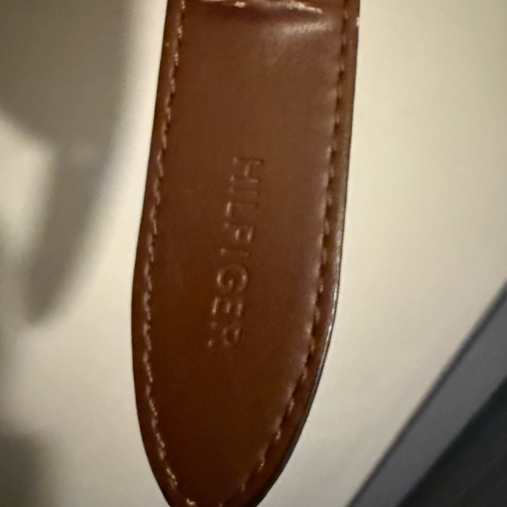 Tommy Hilfiger Palm Tree Embroidered Genuine Leather Belt - Picture 3 of 6